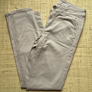 American Eagle Khaki Pants
AE Super Stretch Skinny Khaki Pants